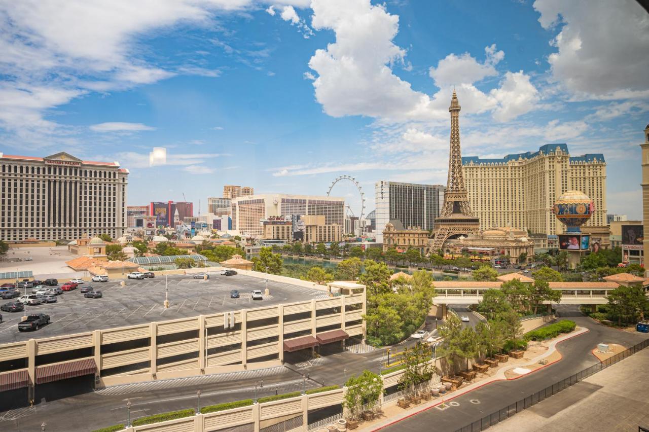 Iconic Vegas Views - 6 Comfy Beds, No Resort Fees, Center Strip! لاس فيغاس المظهر الخارجي الصورة