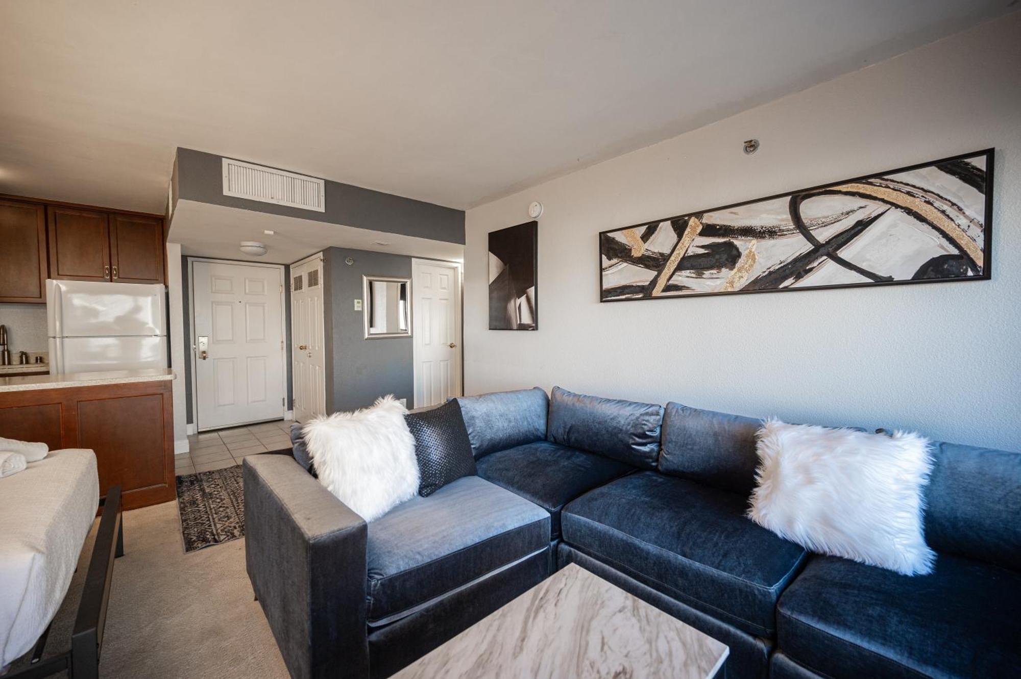 Iconic Vegas Views - 6 Comfy Beds, No Resort Fees, Center Strip! لاس فيغاس المظهر الخارجي الصورة